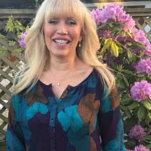 Meet your Posher, Sandy